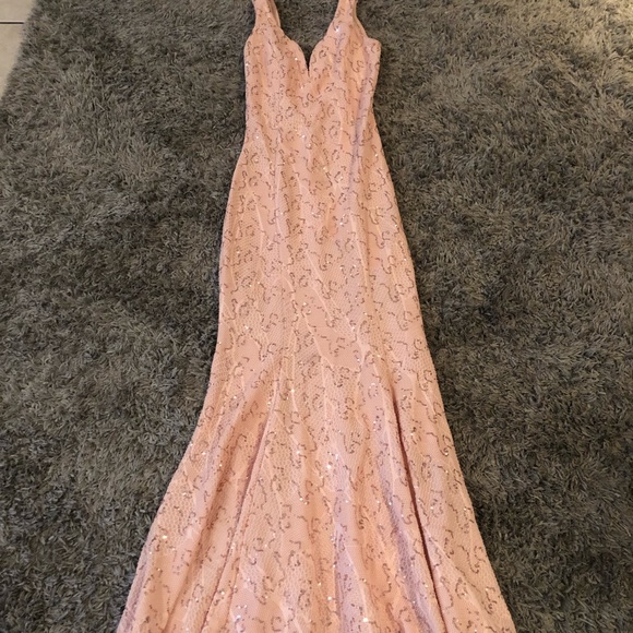 Dresses & Skirts - Dress